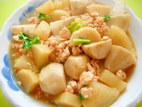 里芋と大根の鶏そぼろ煮